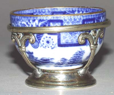 Salt Open with stand c1928